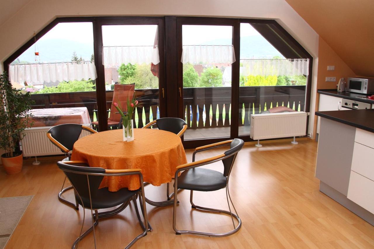 Ferienwohnungen Haus Albert Grossheubach Екстер'єр фото